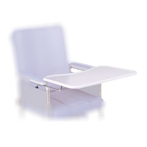  Tavolino sagomato sedia comoda 